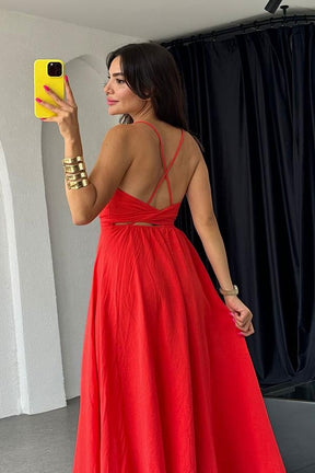 Vestido Belle com Cinta Vermelha